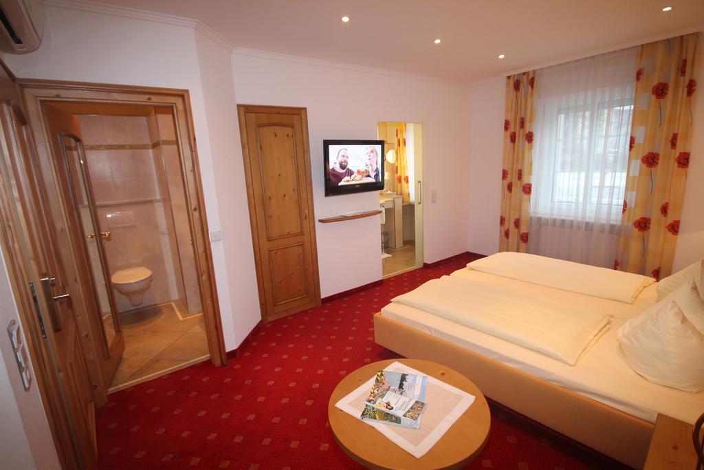 Wohlfuehlhotel Bercher Waldshut-Tiengen Kamer foto