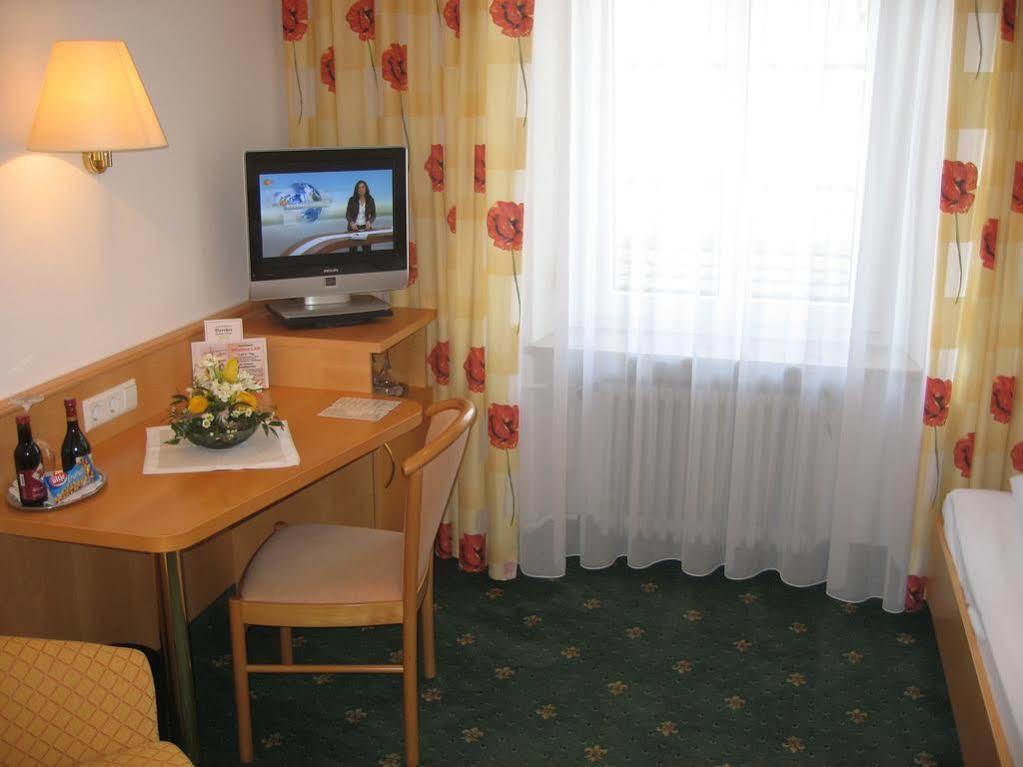 Wohlfuehlhotel Bercher Waldshut-Tiengen Buitenkant foto