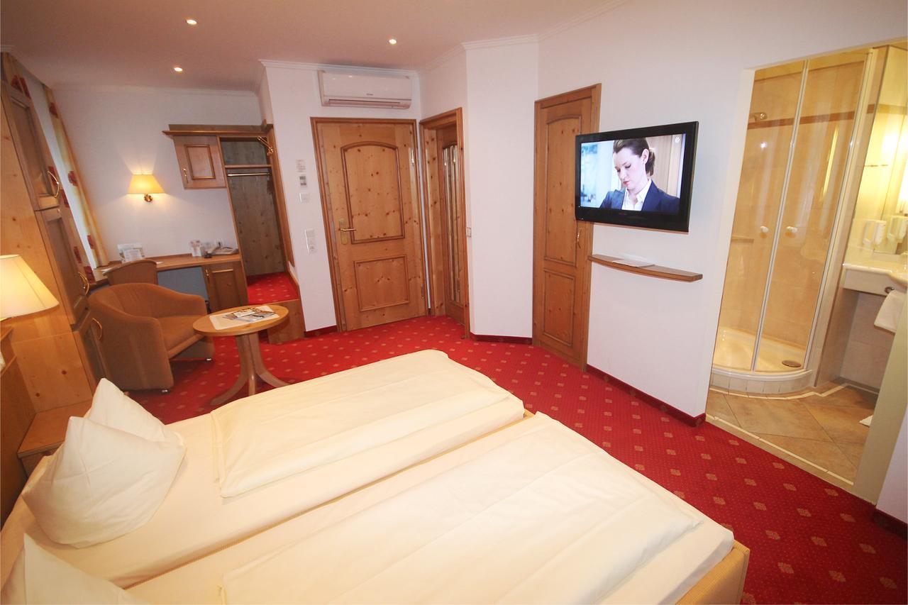 Wohlfuehlhotel Bercher Waldshut-Tiengen Buitenkant foto